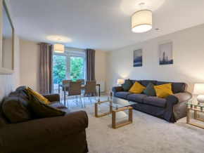 Parkgate 2 bed, private parking, Rosyth M90